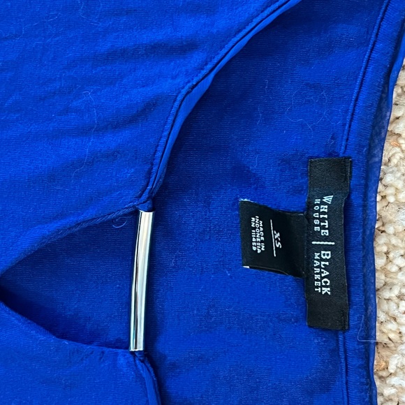 Cute royal blue elbow length sleeved top - Picture 2 of 4